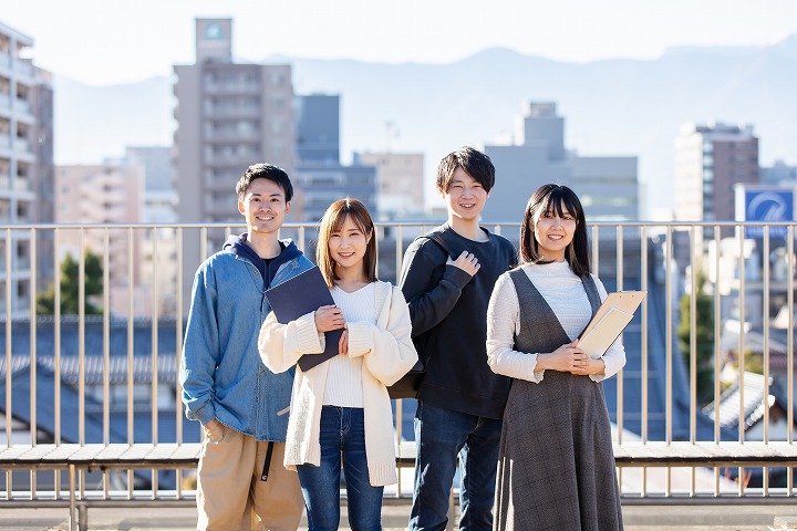 大学生 特定親族